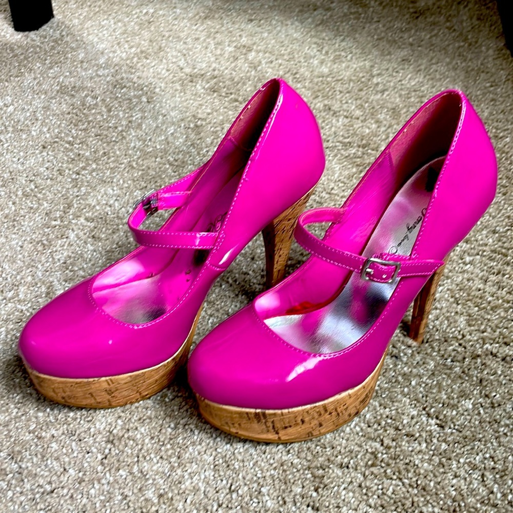 Penny loves Kenny hot pink stiletto